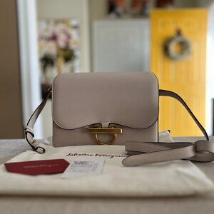 Salvadore Ferragamo Joanne Shoulder / Crossbody Bag - Authentic